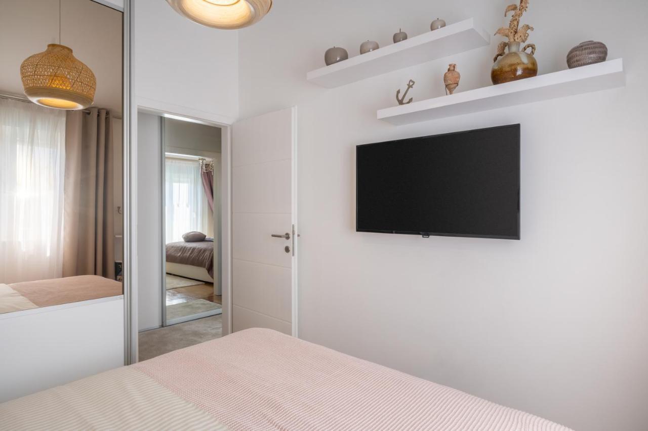 Apartment Tikvarin, Kaštel Kambelovac Kaštela Exteriér fotografie