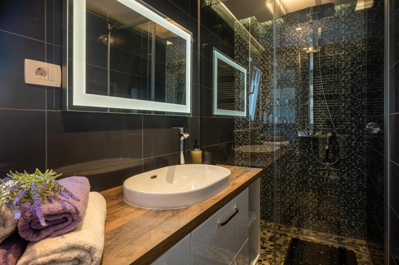 Apartment Tikvarin, Kaštel Kambelovac Kaštela Exteriér fotografie
