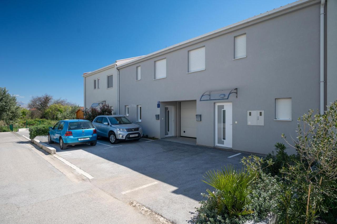 Apartment Tikvarin, Kaštel Kambelovac Kaštela Exteriér fotografie