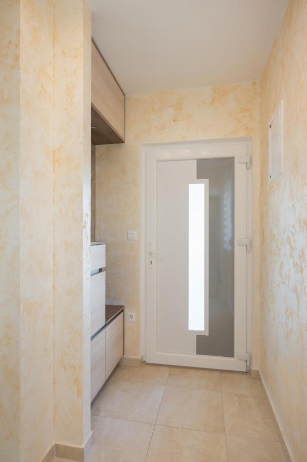 Apartment Tikvarin, Kaštel Kambelovac Kaštela Exteriér fotografie