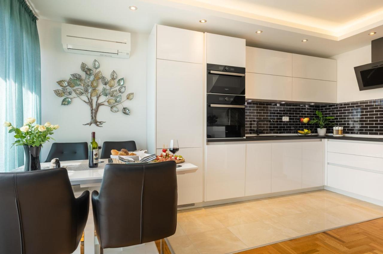 Apartment Tikvarin, Kaštel Kambelovac Kaštela Exteriér fotografie