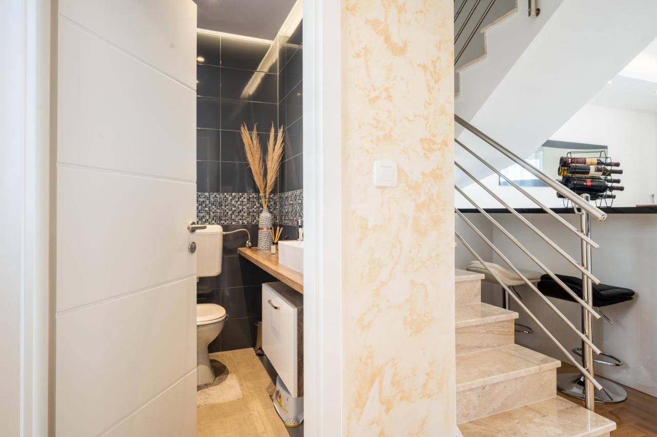 Apartment Tikvarin, Kaštel Kambelovac Kaštela Exteriér fotografie